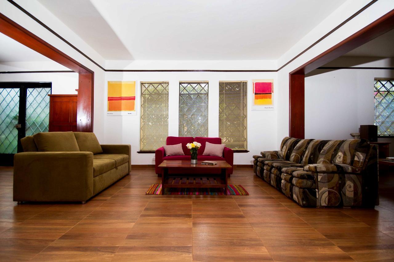 House For Groups - The Hostel Project Bogotá Extérieur photo