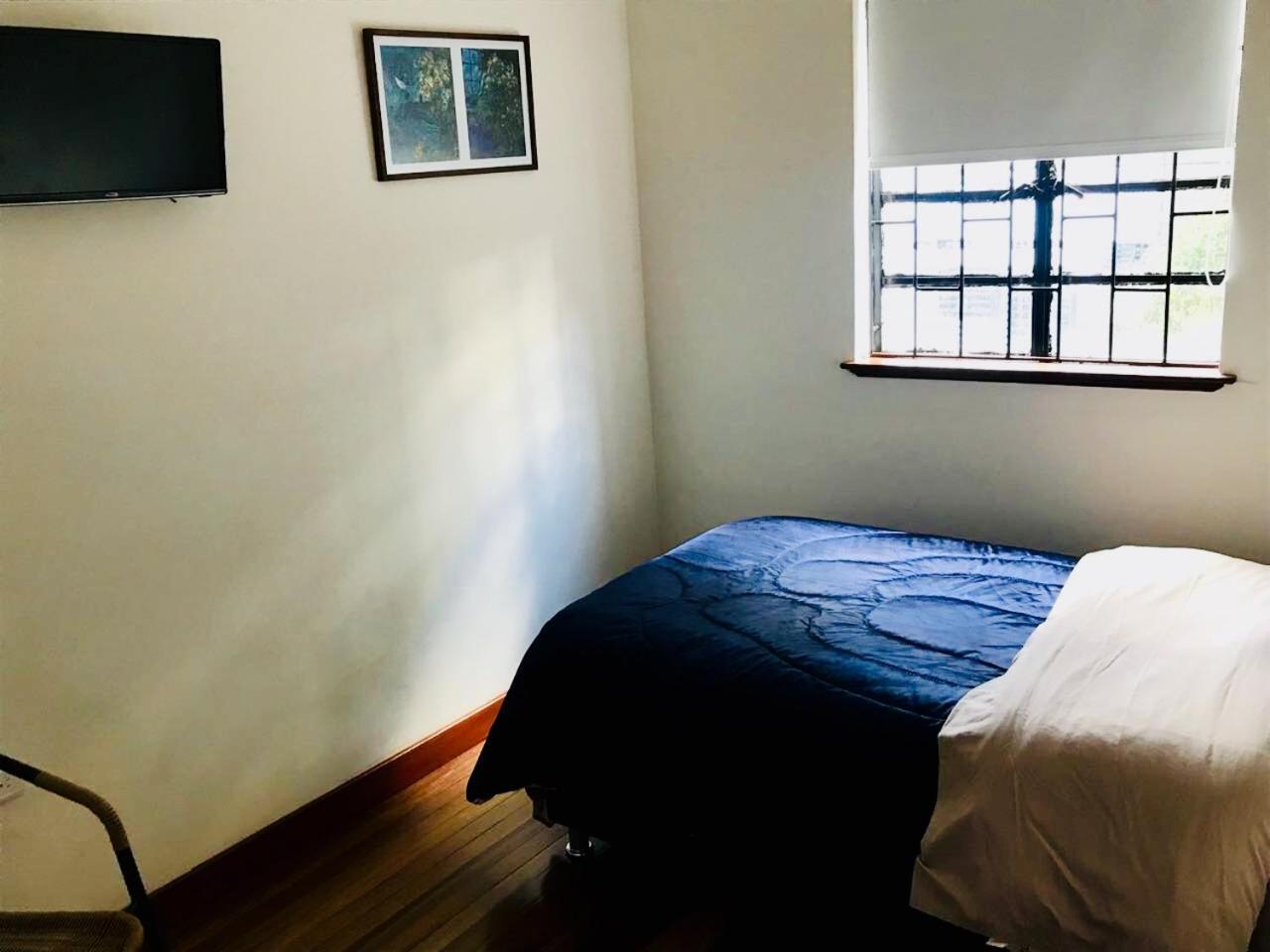 House For Groups - The Hostel Project Bogotá Extérieur photo